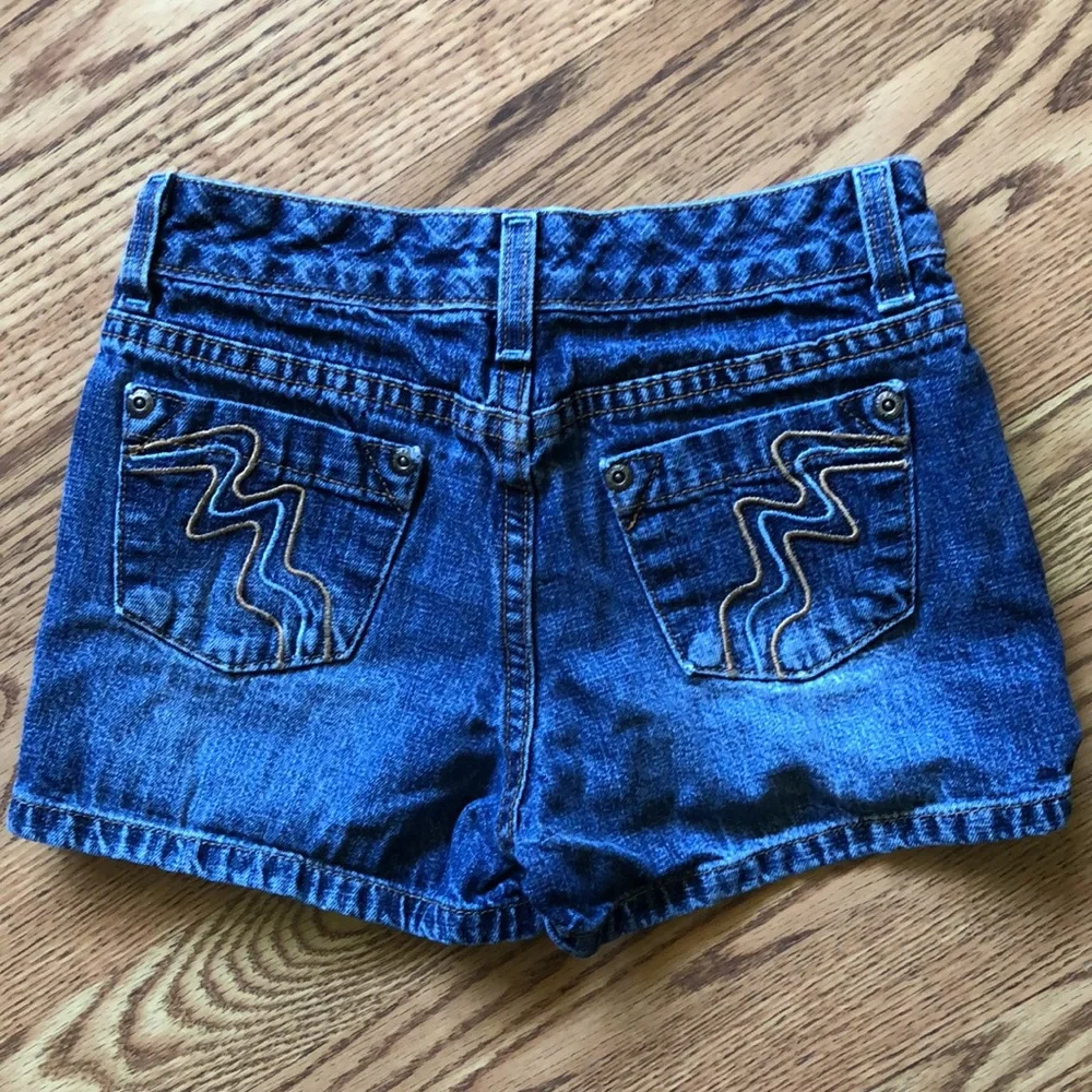 Arizona Jean Co. Girls Slim Denim Shorts - Picture 2 of 7